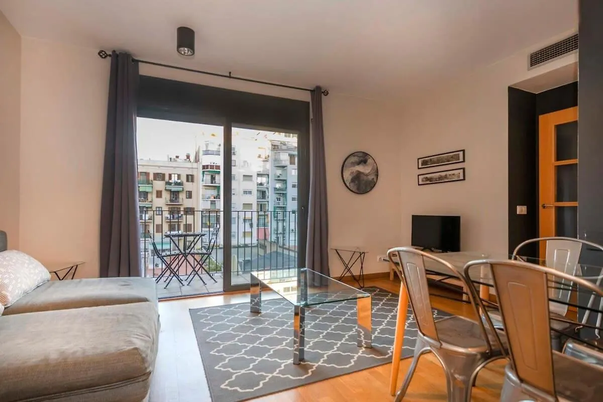 Modern And Bright Apartment In Eixample 3-1 Barcelona Spanje